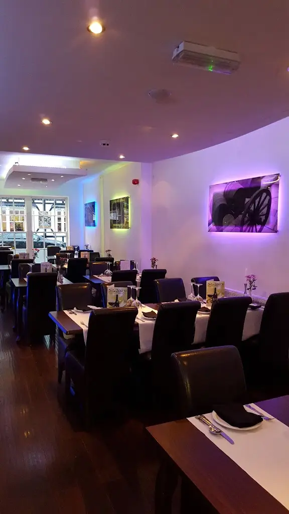 De la zouch Indian Asian Restaurant_Ashby de la Zouch_slider_image_1