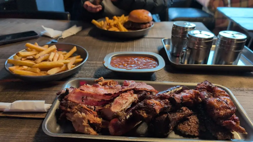 Smoked Wiener BBQ@Conis-Bar_Conisbrough_slider_image_3