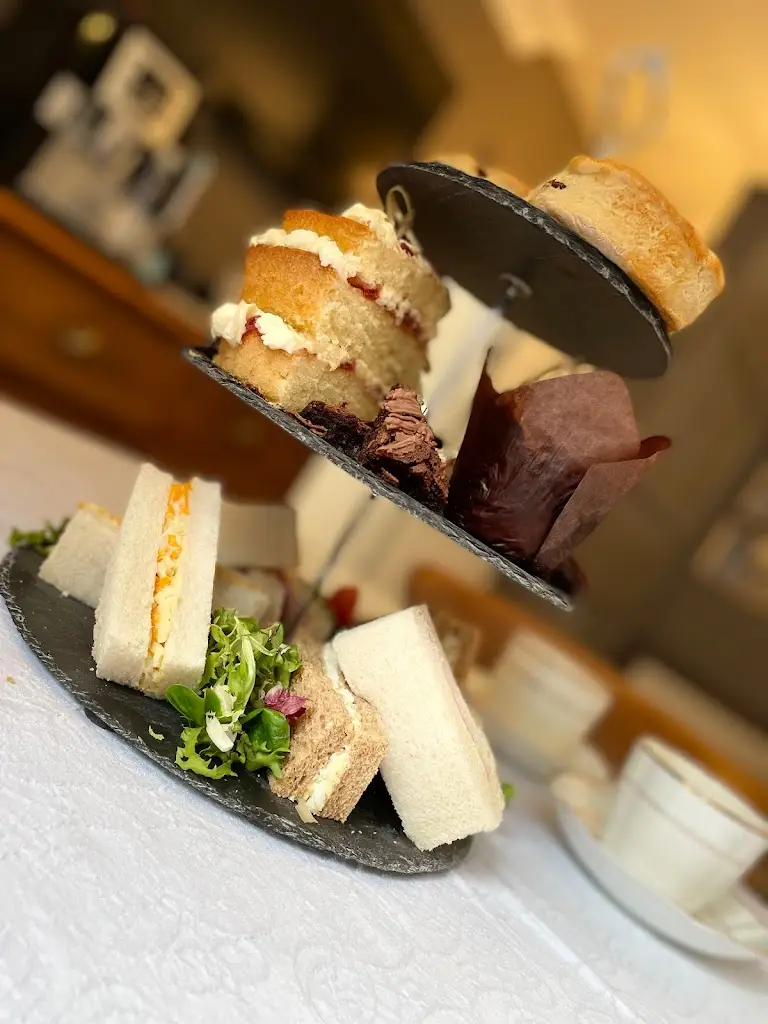 Menu_THE HILLTOP_Conisbrough_image_5