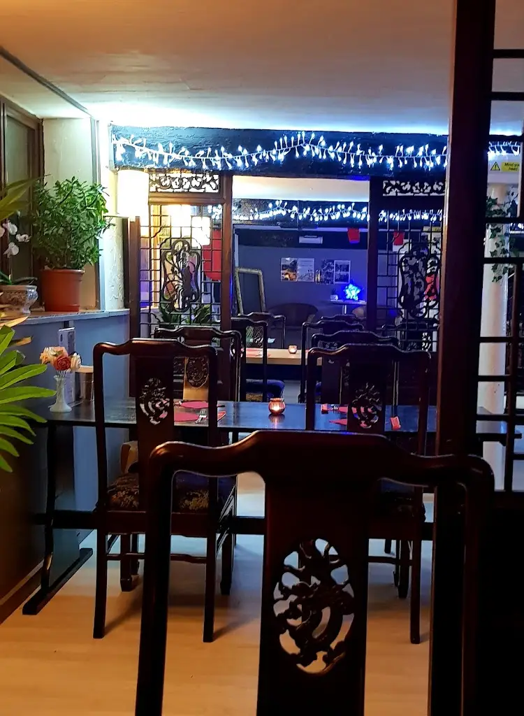 Scott Roberts_Xiao Chi Noodle Cafe_Conisbrough_review