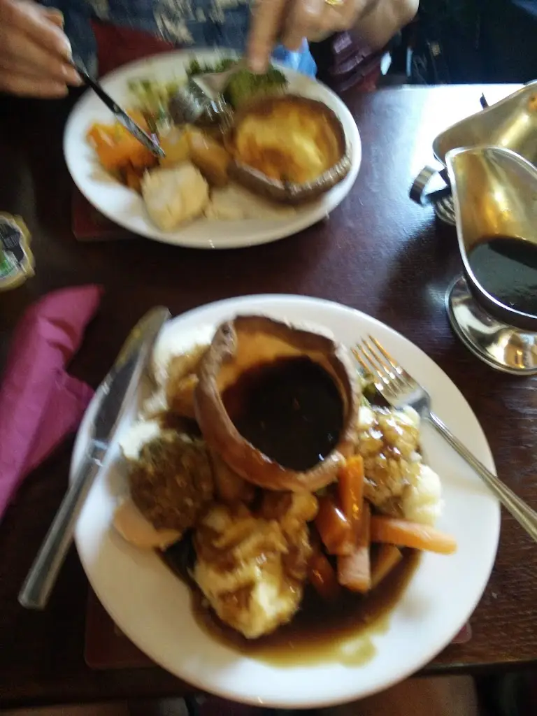 Menu_The Red Lion_Conisbrough_image_3