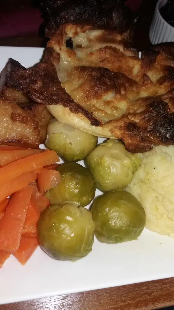 Menu_The Red Lion_Conisbrough_image_7