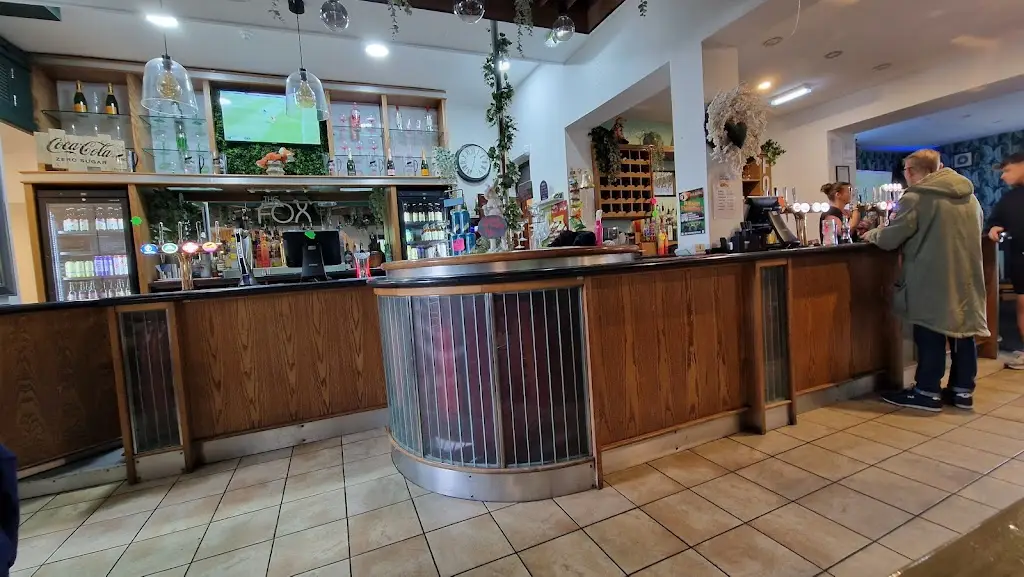 The Sly Fox_Conisbrough_slider_image_3