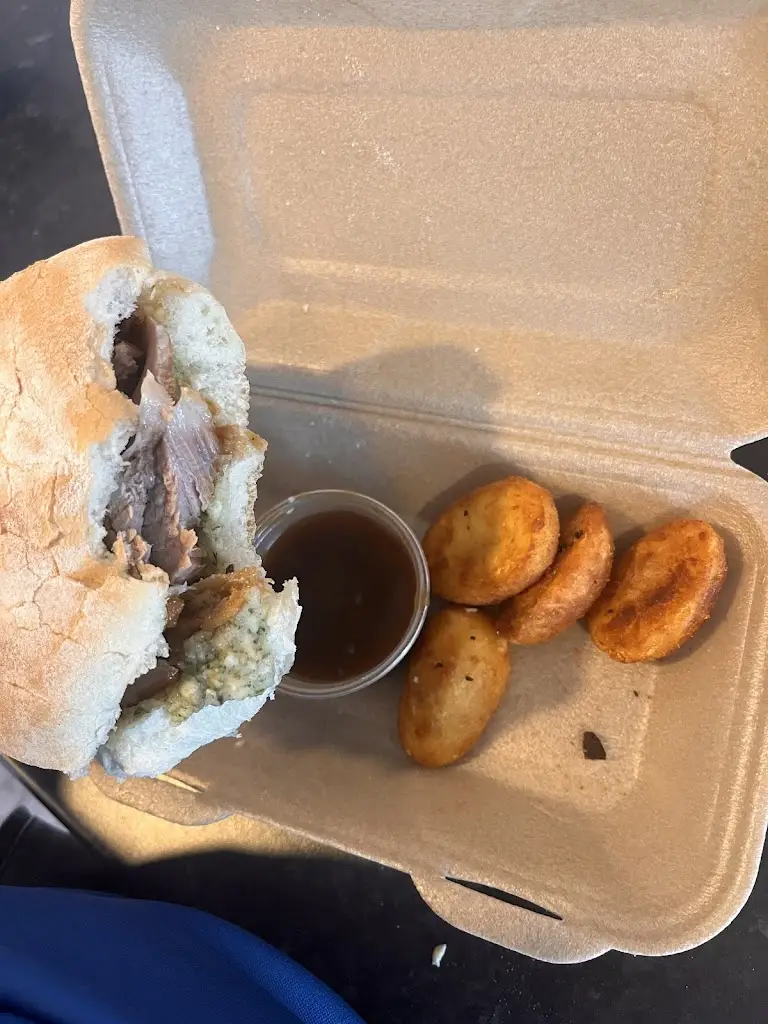 Lauren Bennett_Growlers sandwich bar and event catering_Conisbrough_review