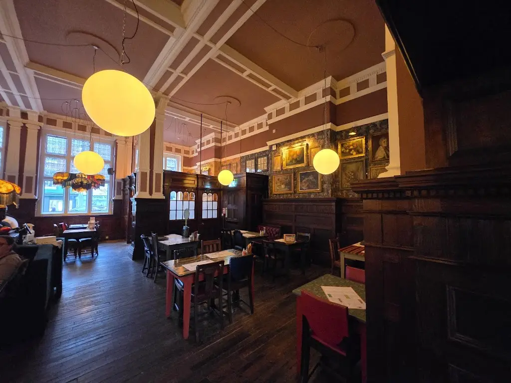 Centivo Lounge_Ashby de la Zouch_slider_image_1