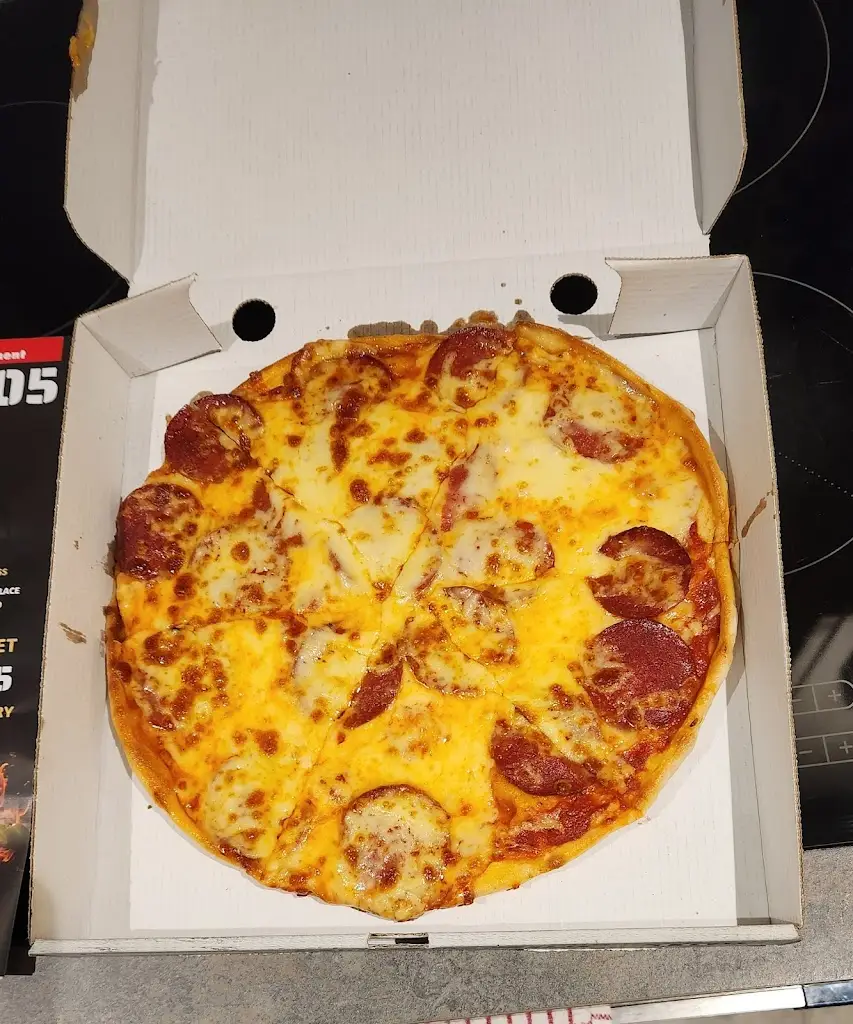 Caitlyn_Cafe Pizzeria cotgrave_Cotgrave_review