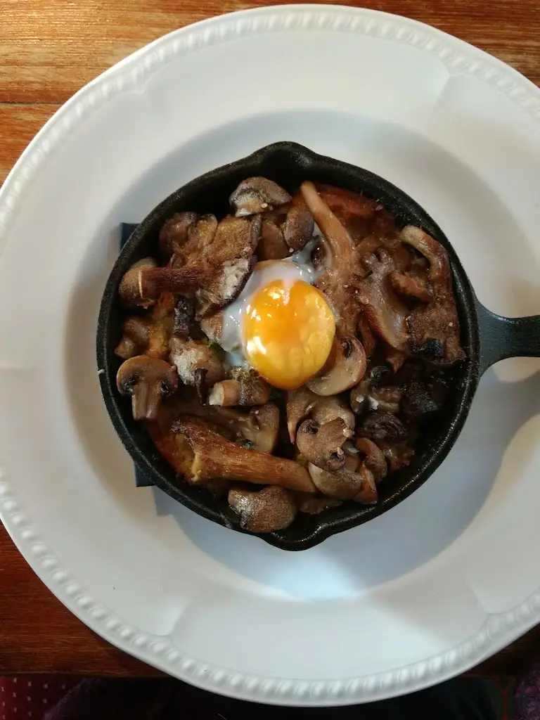 Menu_Hare And Hounds Cowfold_Cowfold_image_6