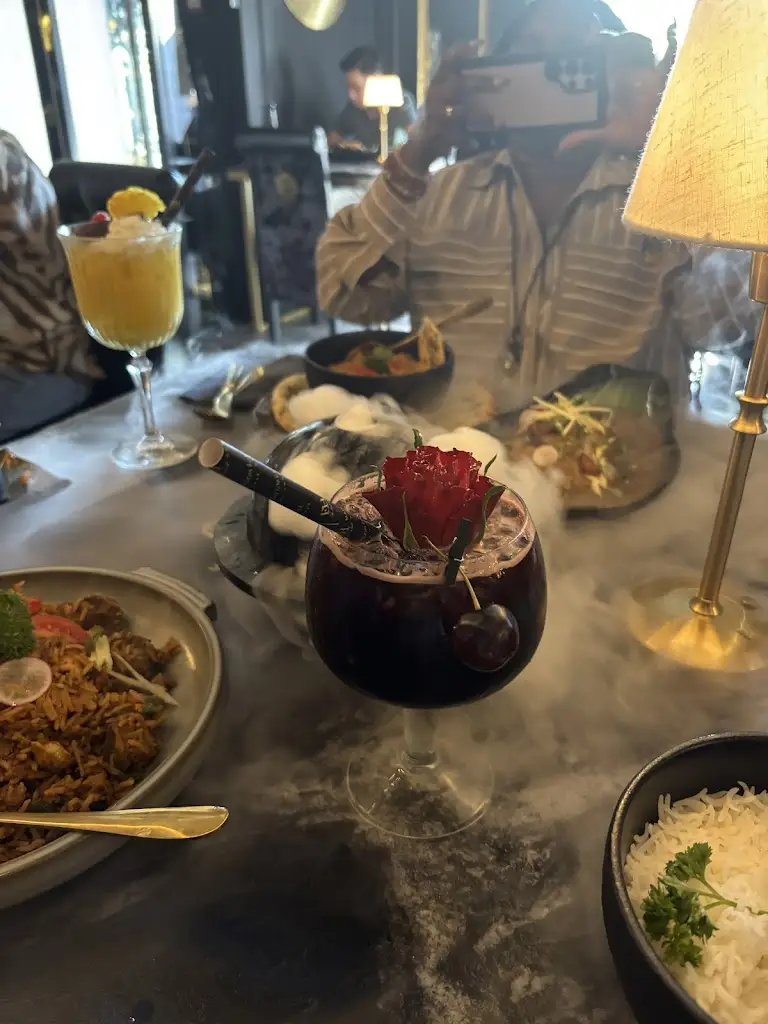 Winnie Ayedun_The Farmhouse_Coventry_review