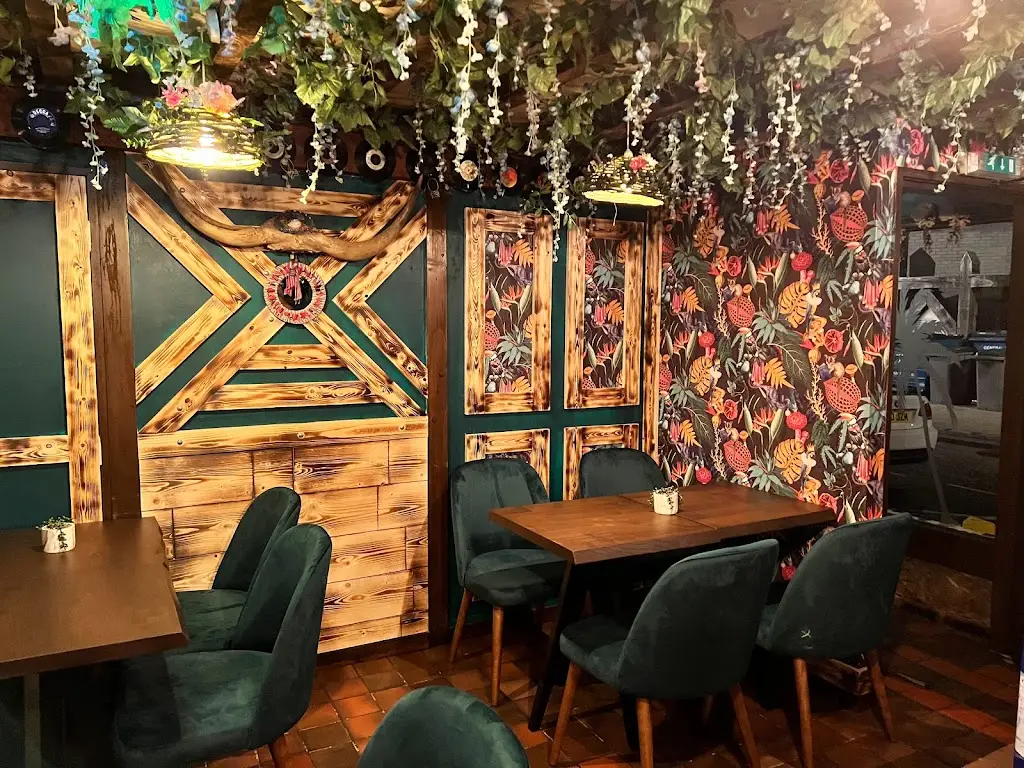 Selminas Restaurant & Bar restaurant in Coventry