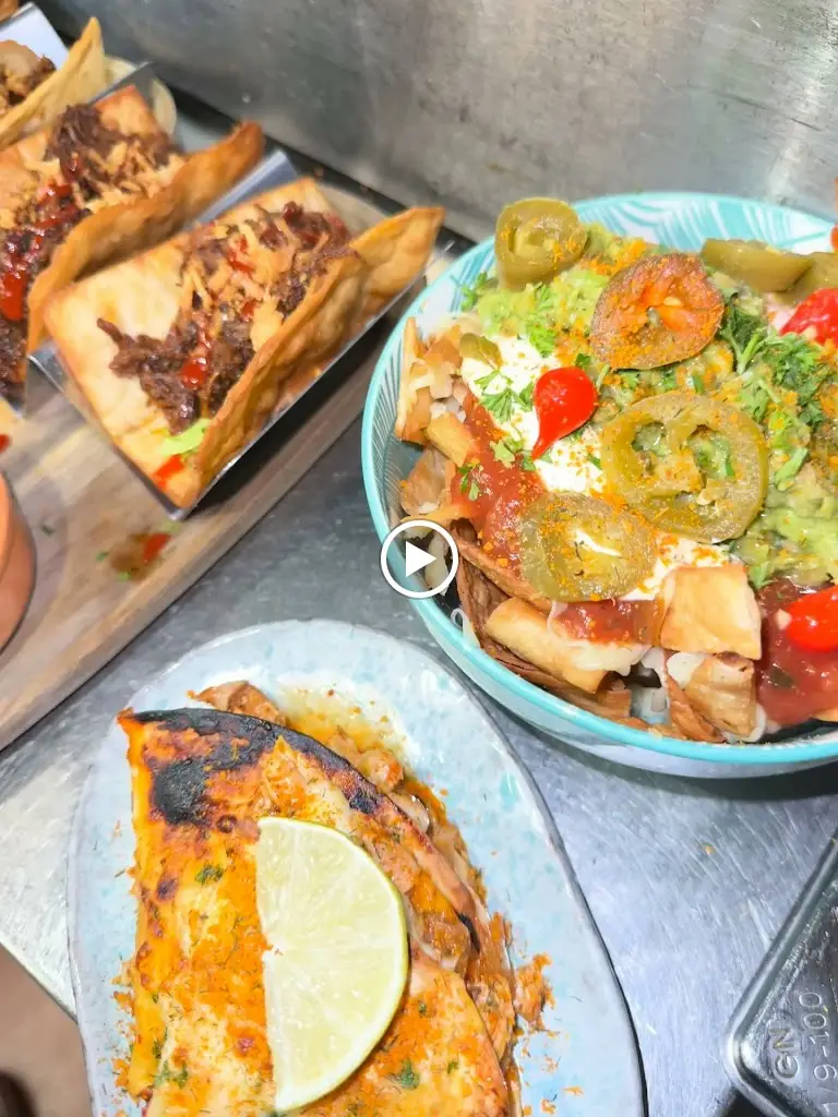 Selminas Restaurant & Bar_Coventry_slider_image_2