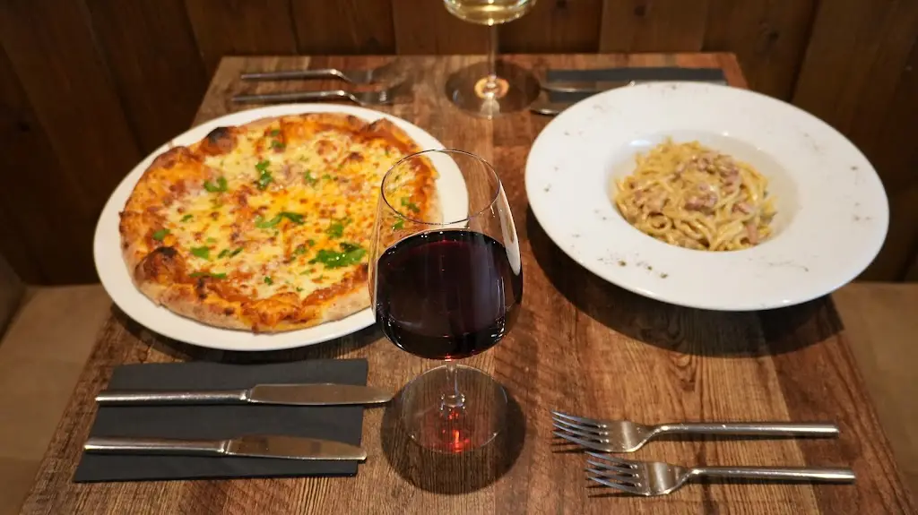 Arco Restaurant_Coventry_slider_image_2