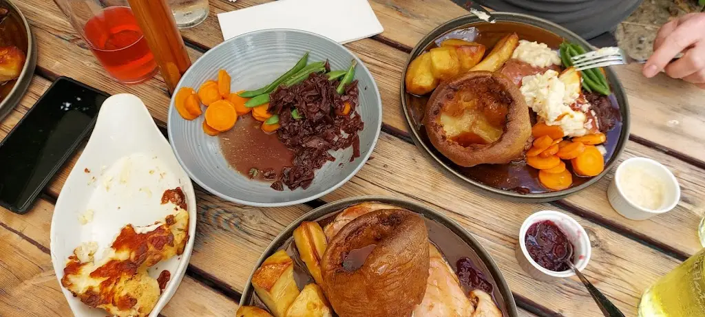 Menu_White Hart Inn_Ashton Keynes_image_6