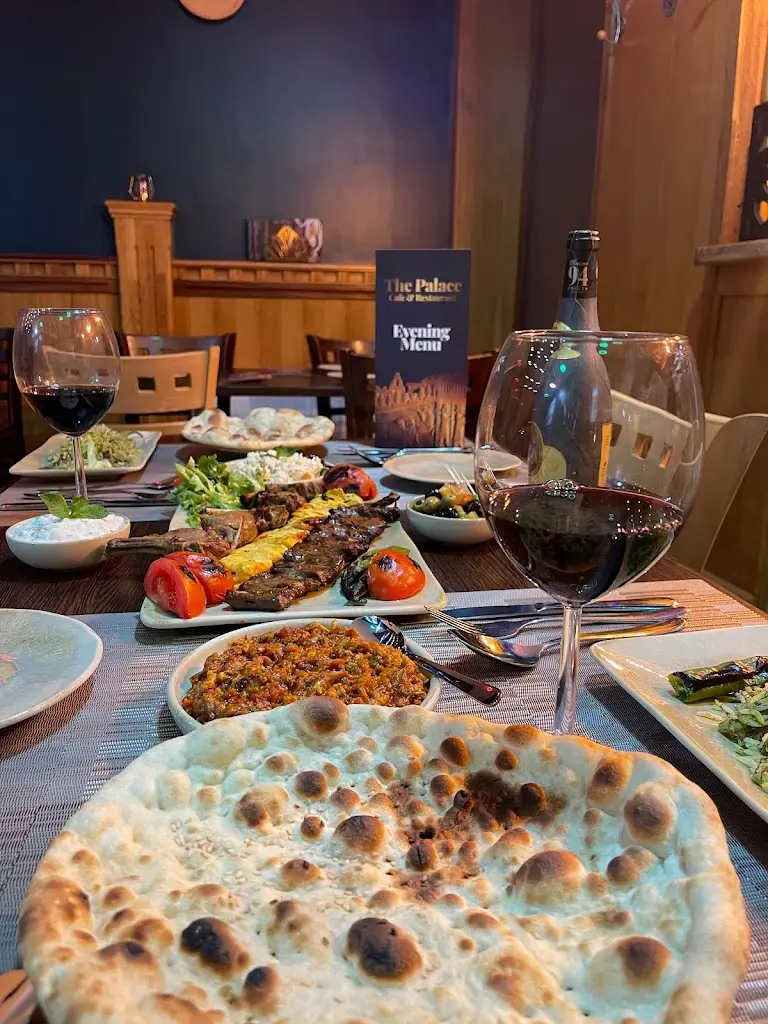 Palace Café Restaurant_Cosham_slider_image_2