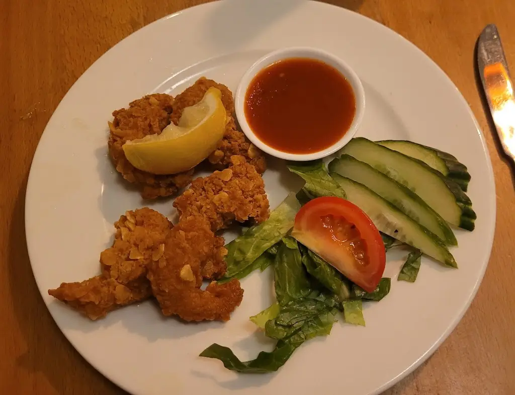 Claire_Harbour Lights Beefeater_Cosham_review