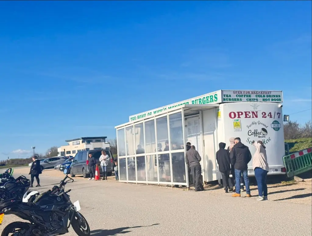 Rowlins Nautoro_Mick's Monster Burgers_Cosham_review