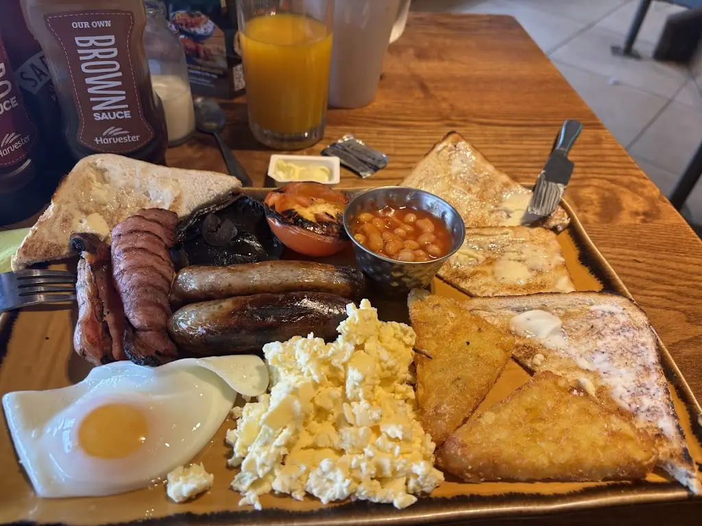 Martin Chalcraft _Harvester Port Solent Portsmouth_Cosham_review