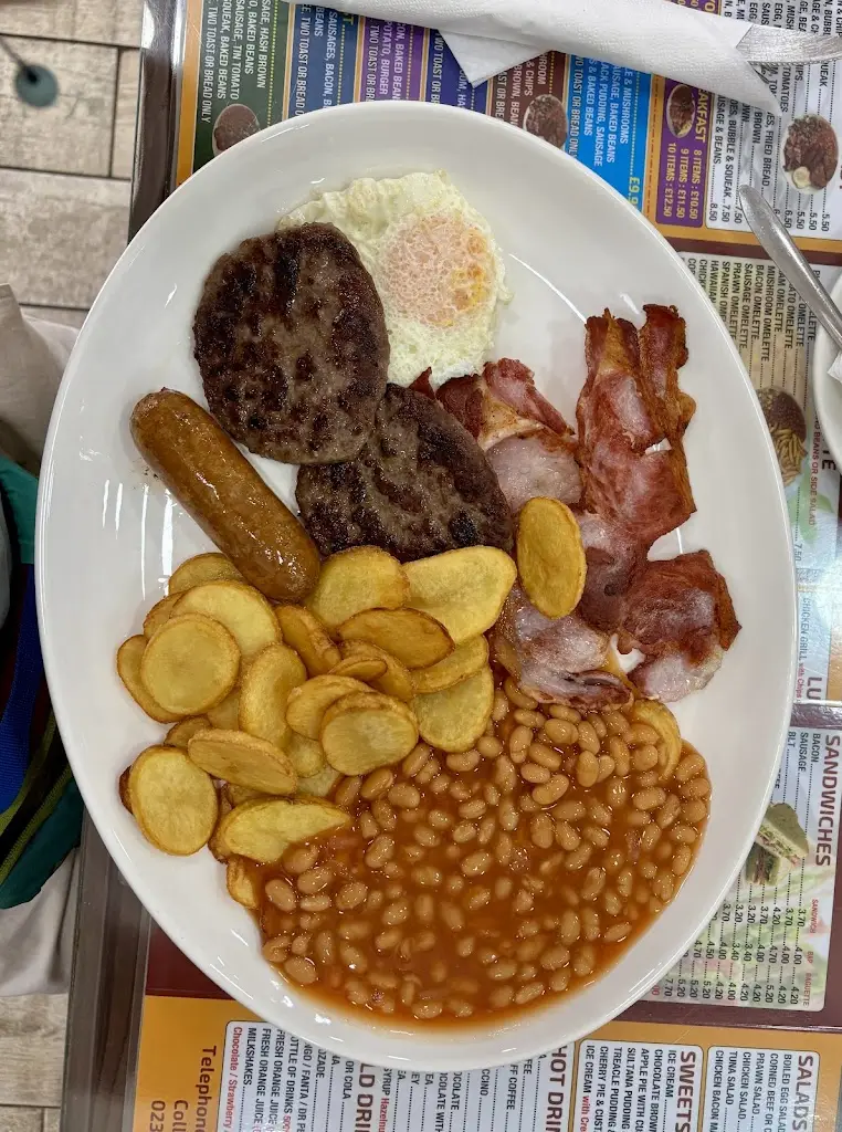 Tamas Toth_Highbury Cafe Ltd_Cosham_recensione