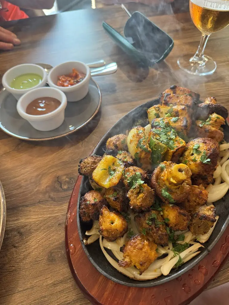 Emily Stevenson_Cherrywood Smokehouse Bar & Grill_Cradley Heath_review