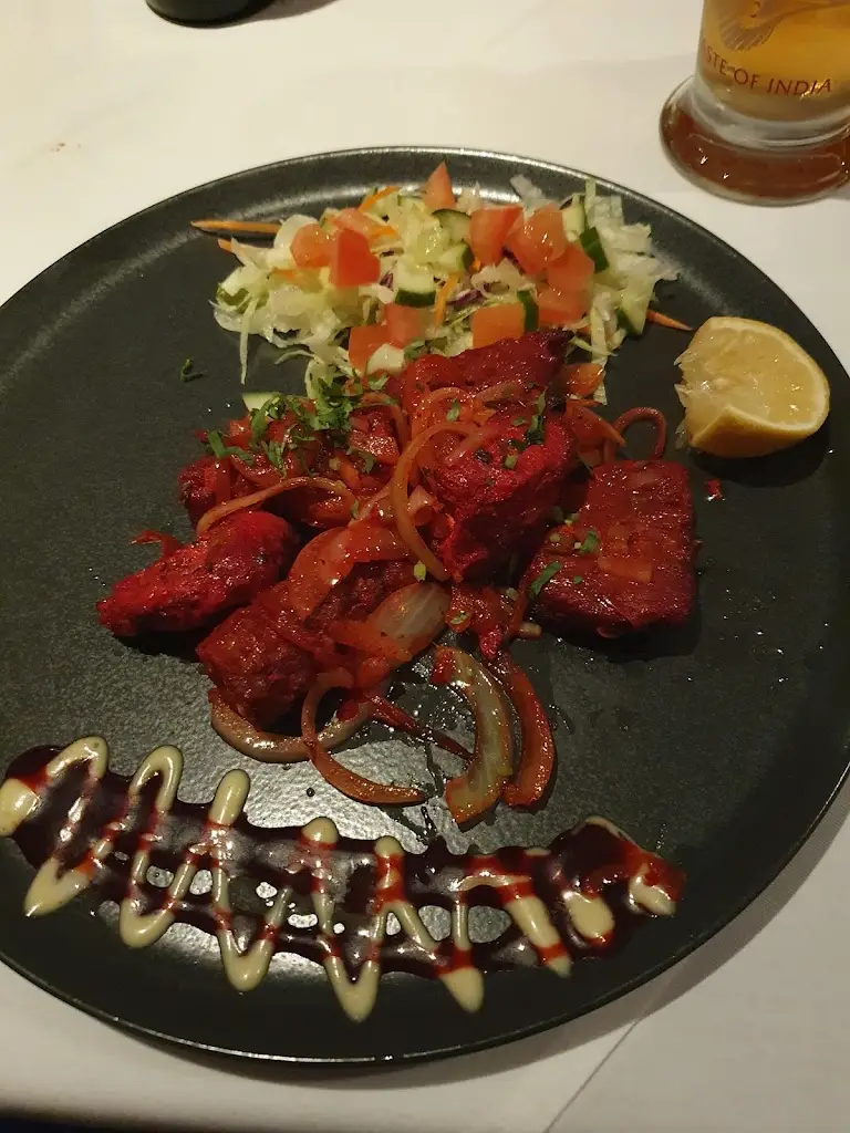 Andrew Rudi Calderwood_Curry Palace_Cottenham_review