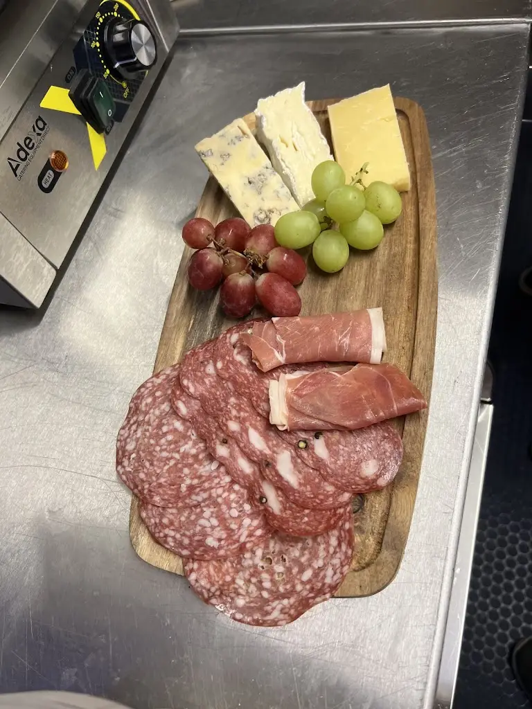 Menu_Waggon and Horses Cottenham_Cottenham_image_2