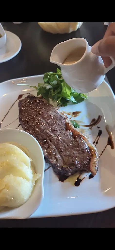 Niv_Mazu Restaurant_Coulsdon_review