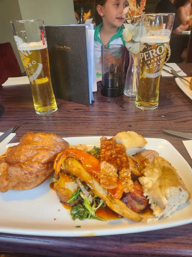 Menu_The Tudor Rose_Coulsdon_image_8