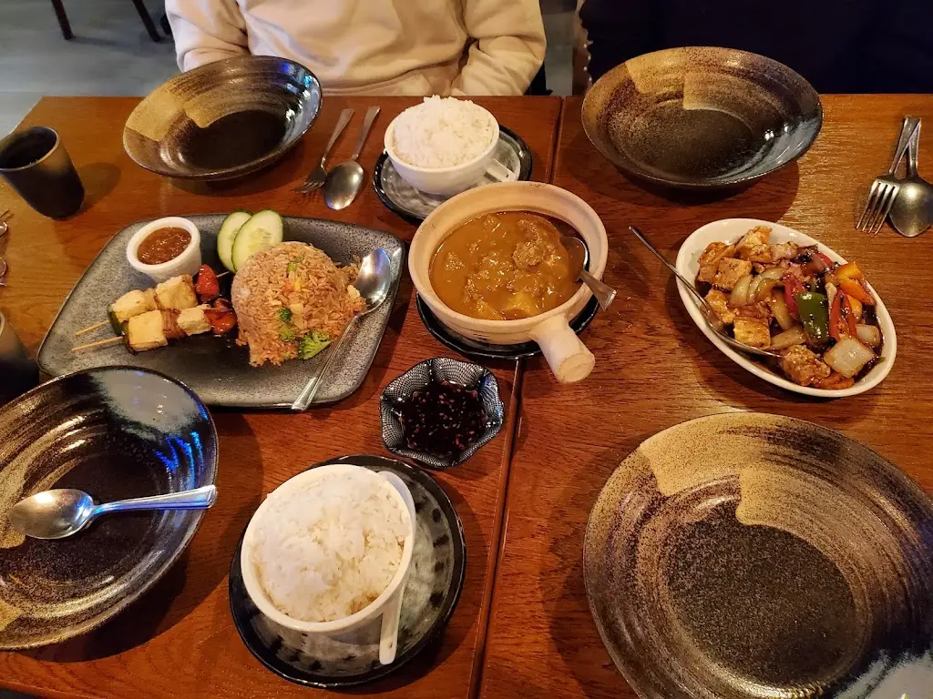 Singapore Orchid_Coulsdon_slider_image_3