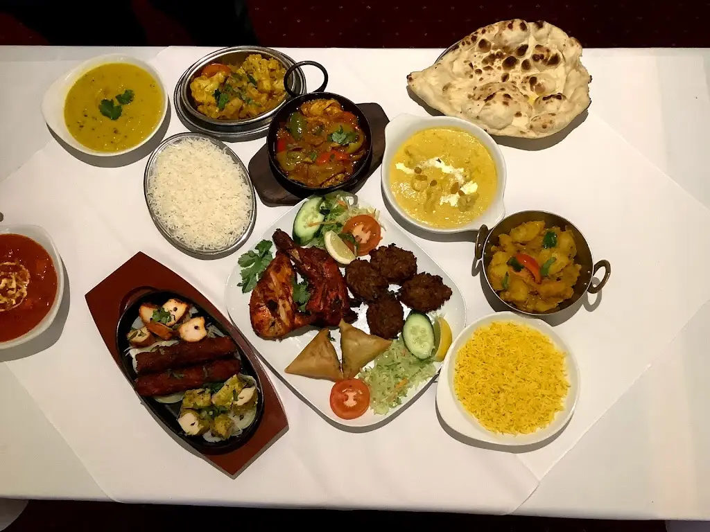 MOGUL DYNASTY Dine-in, Deliver and Collection.full AC _Ashtead_slider_image_2