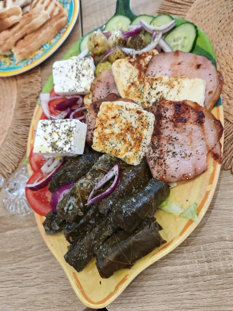 Pierre Aghabala_Stella's Emporium - Greek Deli & Gifts_Coulsdon_review