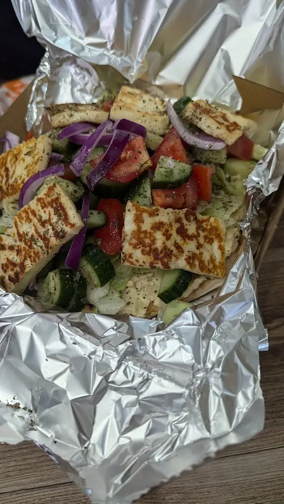 Nat Ciccone_Stella's Emporium - Greek Deli & Gifts_Coulsdon_review