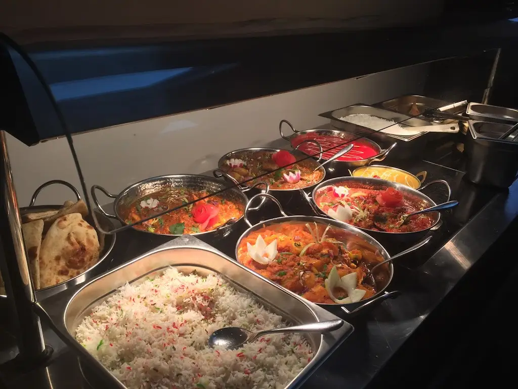 Raza's_Craven Arms_slider_image_2