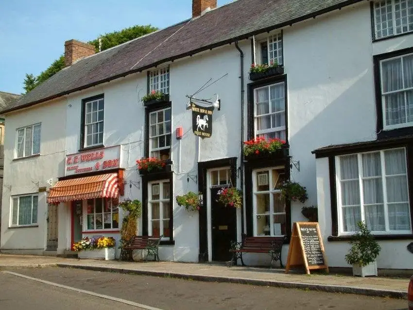 The White Horse Inn, Clun_Craven Arms_slider_image_1