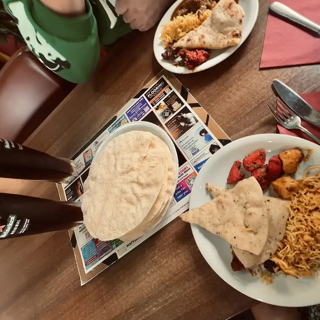 Lauren E H_Somerset Buffet_Creech Saint Michael_review