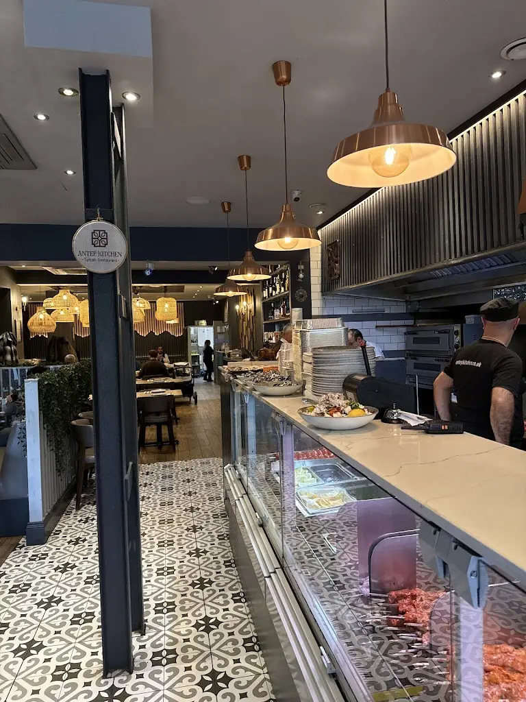 Antep Kitchen_Cowley_slider_image_3