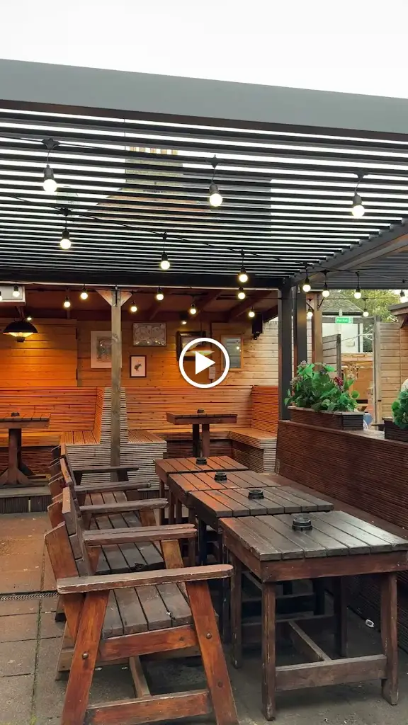 The Cowley Retreat_Cowley_slider_image_2