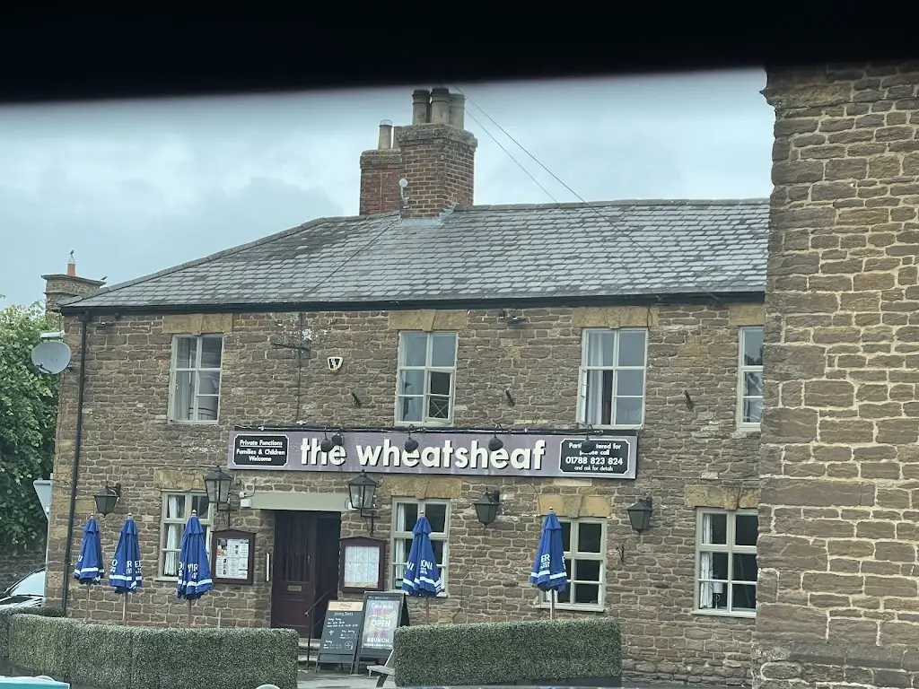 M JW_The Wheatsheaf_Crick_review