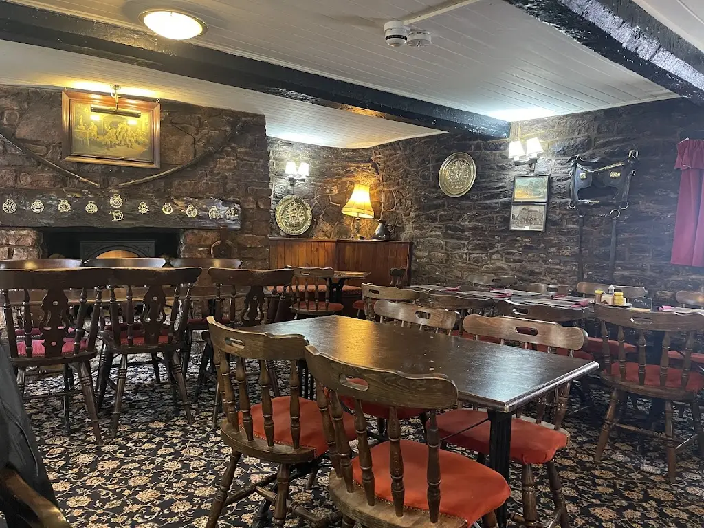 The Red Lion Inn restaurant in Crick