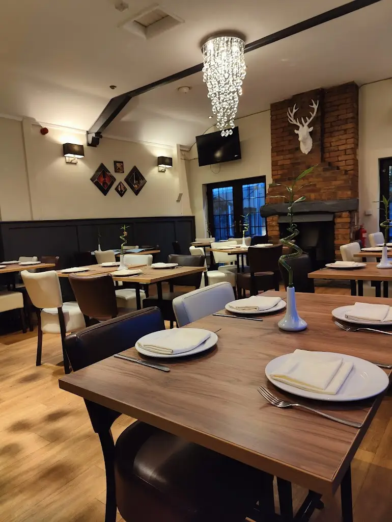 Indian lodge_Crick_slider_image_1