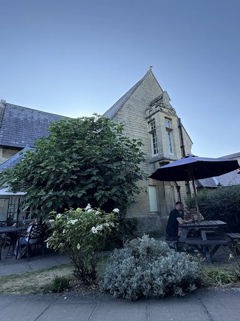 Pearl Agius_The Bustard Inn & Restaurant_Cranwell_review