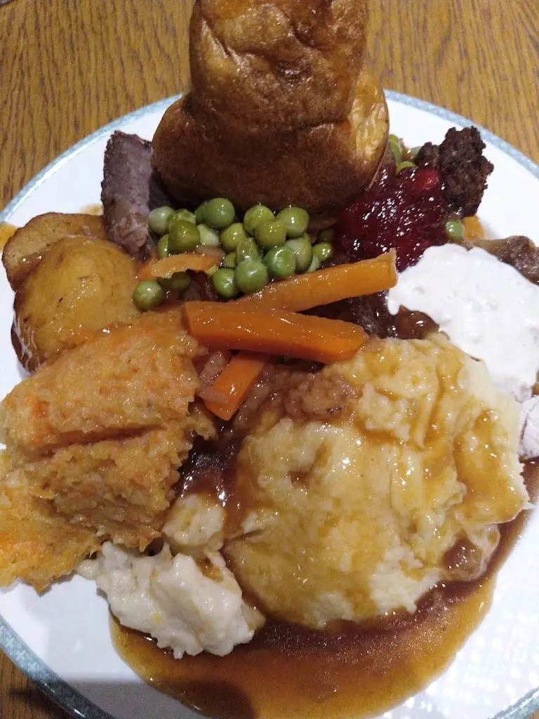 Menu_The Barge & Bottle_Cranwell_image_3