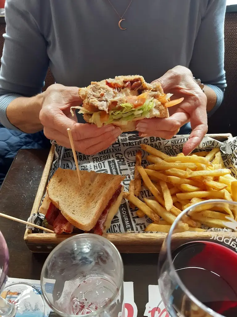 Menu_CECE'S Bar & Grill_Cranwell_image_9