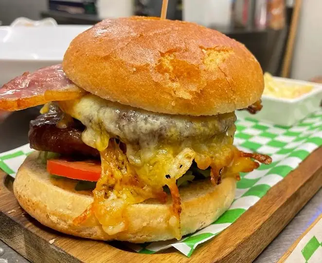 The Horseshoes_Cranwell_slider_image_2