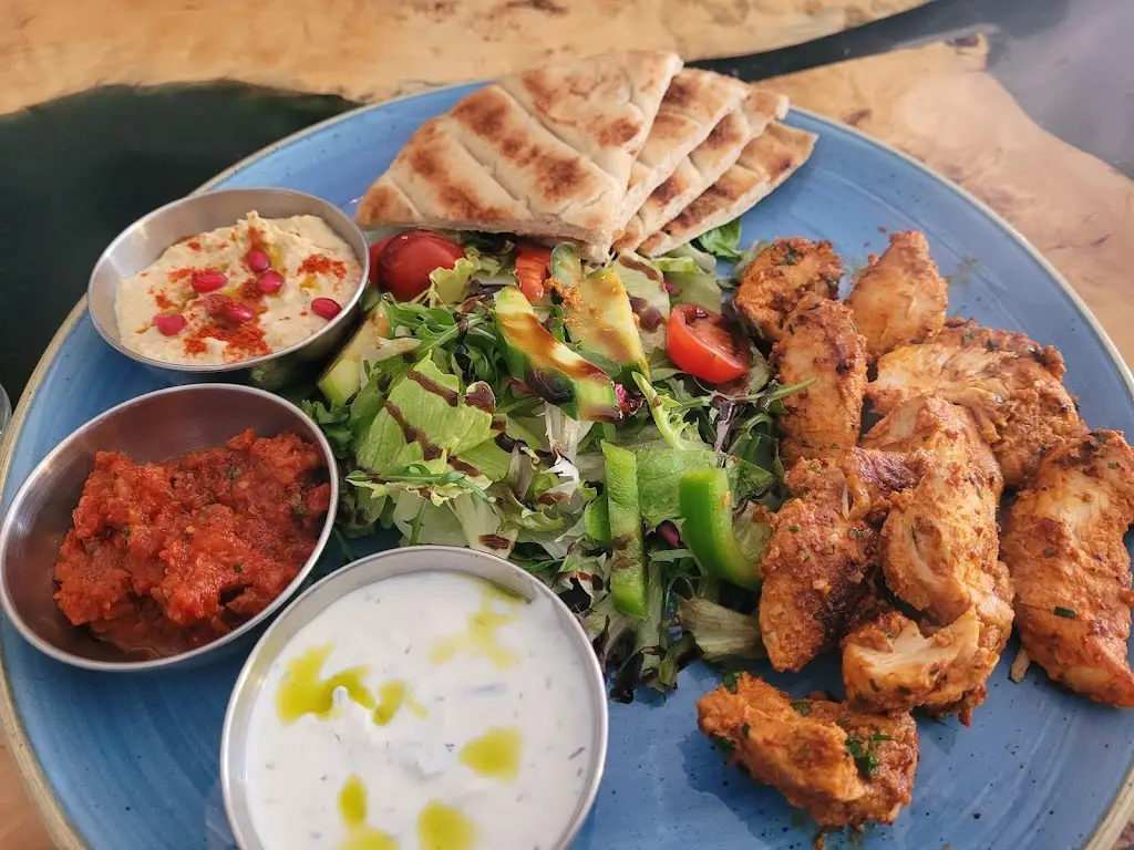 Debbie James_Tablez Cafe Bistro_Cranwell_review