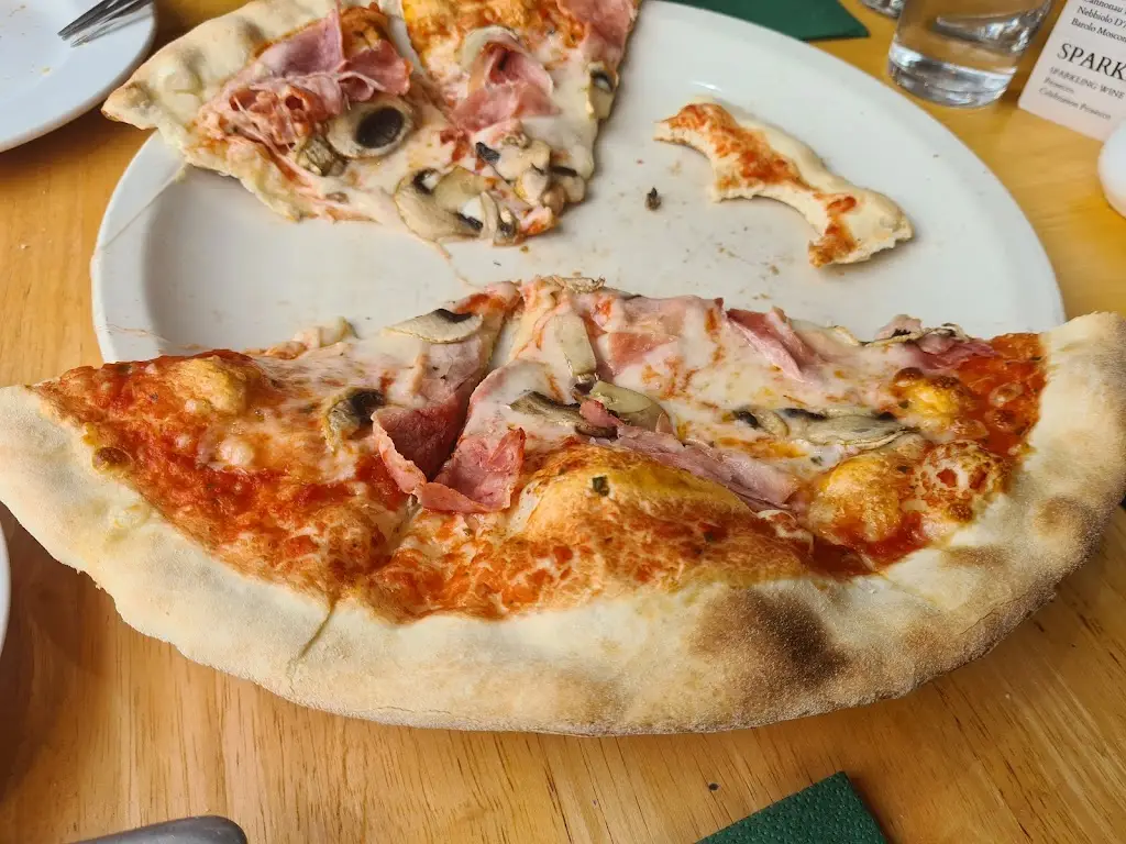 Pasco's Italian_Cottingham_slider_image_3