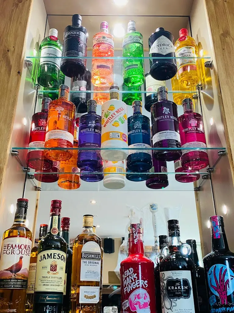 Menu_Raph's Lounge_Cottingham_image_2