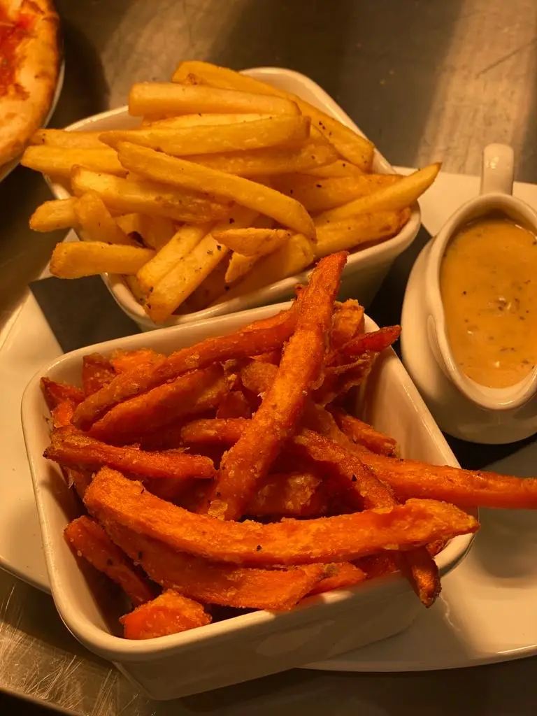 Menu_Raph's Lounge_Cottingham_image_3