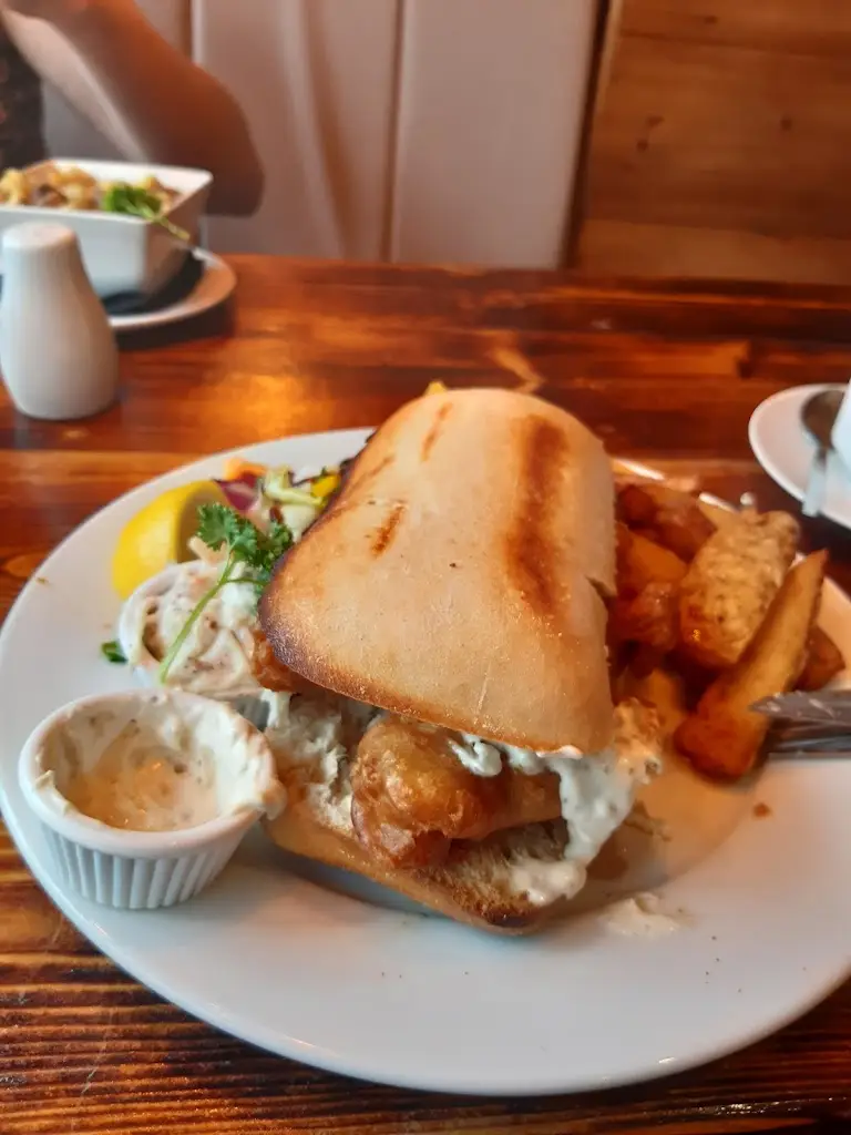 Menu_Cassiel Bar and Kitchen_Cottingham_image_7