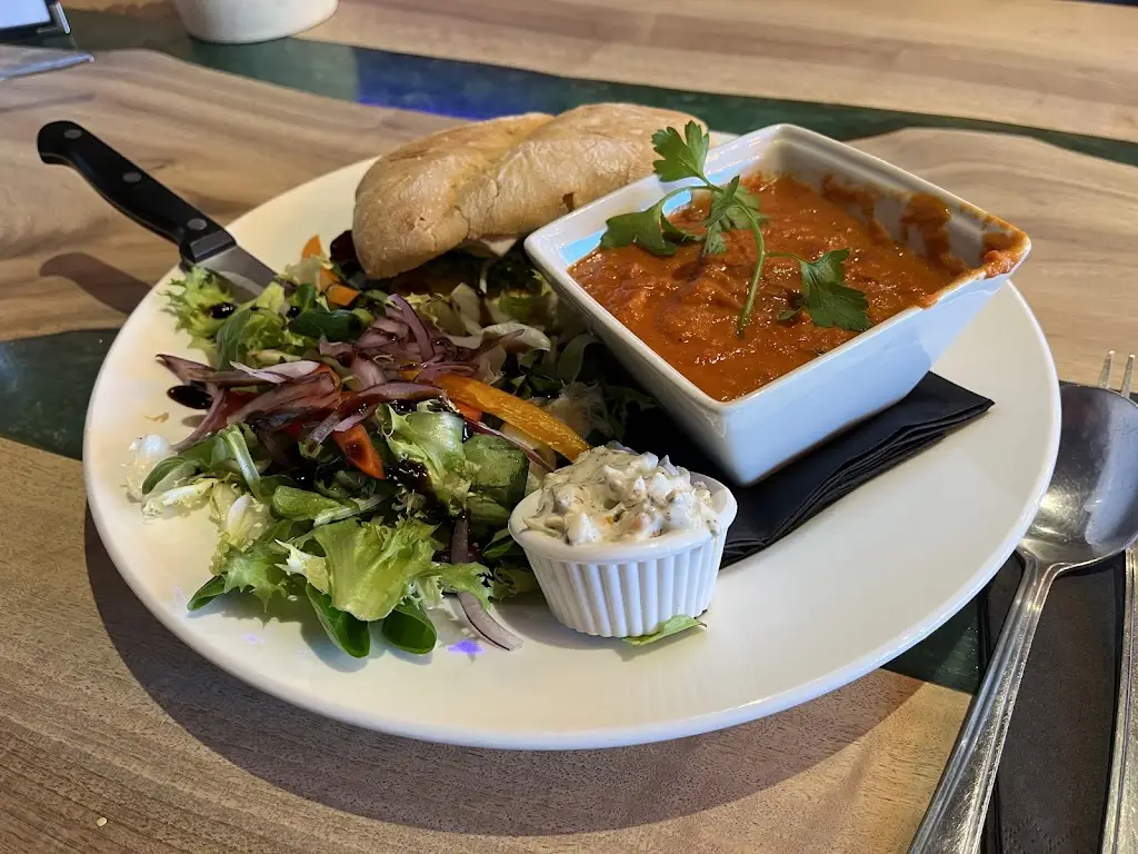 Dave x_Cassiel Bar and Kitchen_Cottingham_review