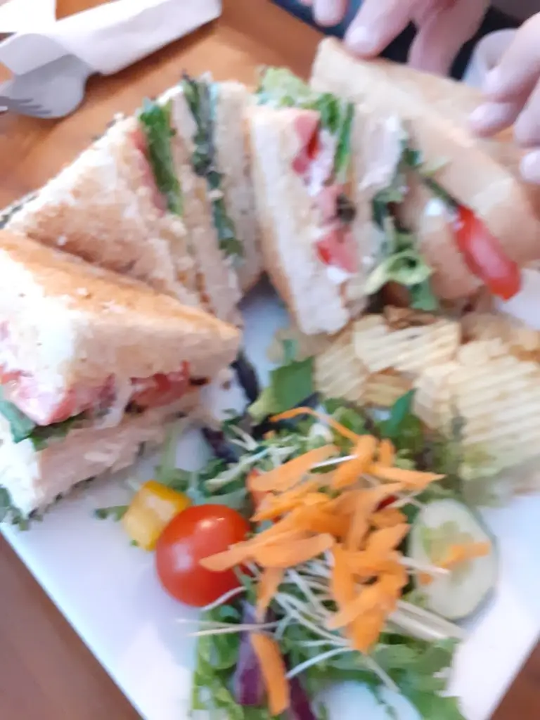 Menu_Kristoffs_Cottingham_image_3