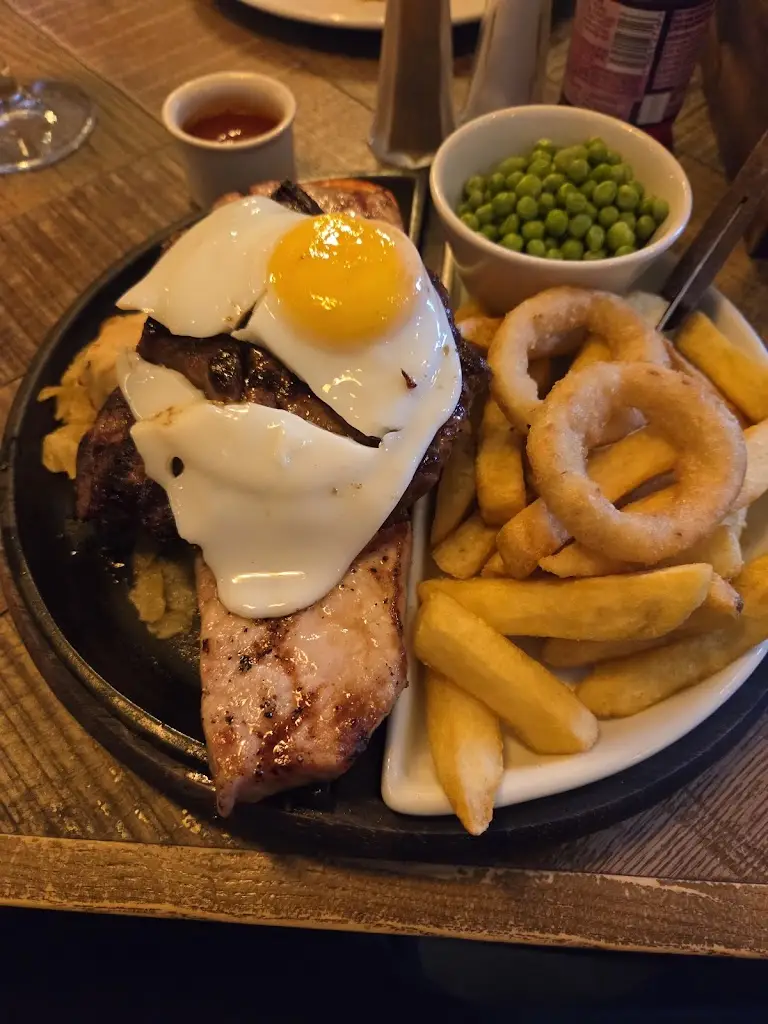 Beat 2020k_Fair Maid_Cottingham_review